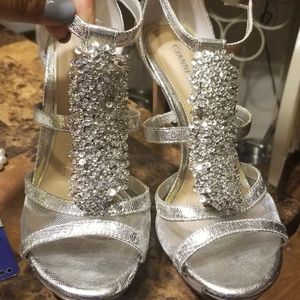 Silver Gianni Bini heels